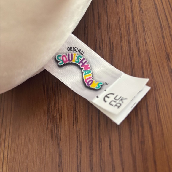 Squishmallows 8" Connor the Cow (Pink Nose) 2020 Release - Picture 7 of 7